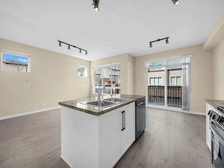 77-1125 Kensal Place, Coquitlam, BC, V3B 0G3 - 2