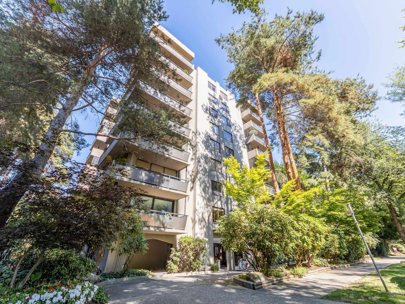 202 - 1685 W 14th Avenue, Vancouver BC V6J 2J3