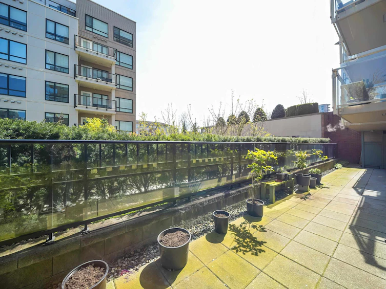 205-6888 Cooney Road, Richmond, BC, V6Y 0E1 - 23