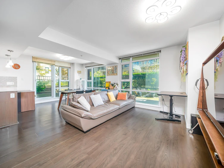 205-6888 Cooney Road, Richmond, BC, V6Y 0E1 - 3