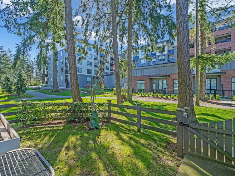 36-16678 25 Avenue, Surrey, BC, V3Z 0Z2 - 31