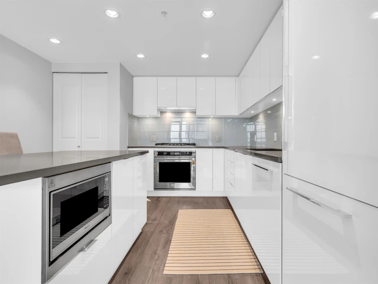 1001-2388 Madison Avenue, Burnaby, BC, V5C 0K8 - 5