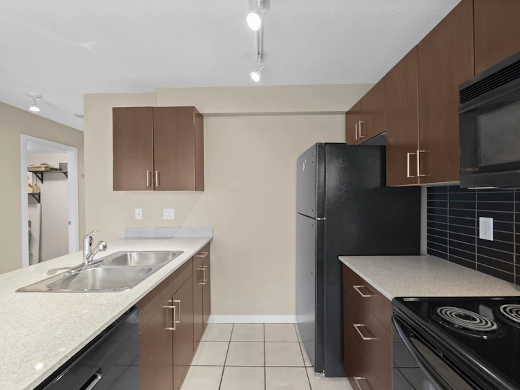 406-933 Hornby Street, Vancouver, BC, V6Z 3G4 - 5