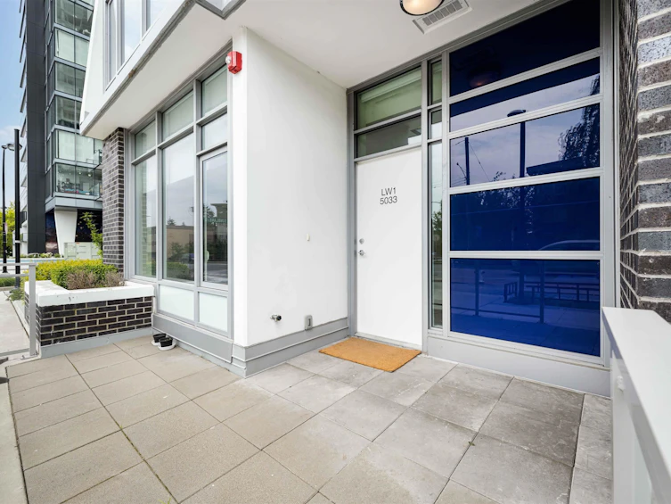 5033 Imperial Street, Burnaby, BC, V5J 0J3 - 4