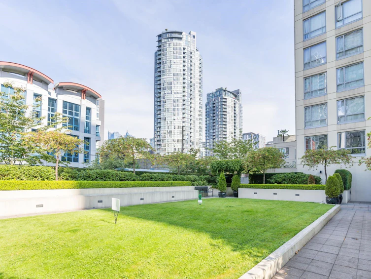605-1225 Richards Street, Vancouver, BC, V6B 1E6 - 28