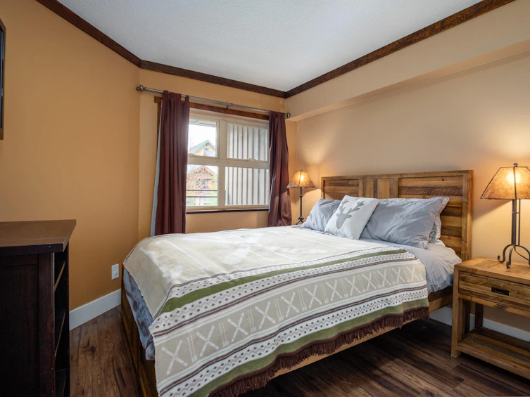 207-2050 Lake Placid Road, Whistler, BC, V8E 0A8 - 11