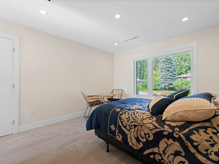 5199 Cliffridge Avenue, North Vancouver, BC, V7R 3V2 - 32