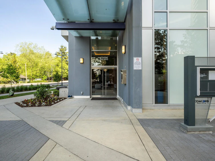3815-13696 100 Avenue, Surrey, BC, V3T 0L5 - 4