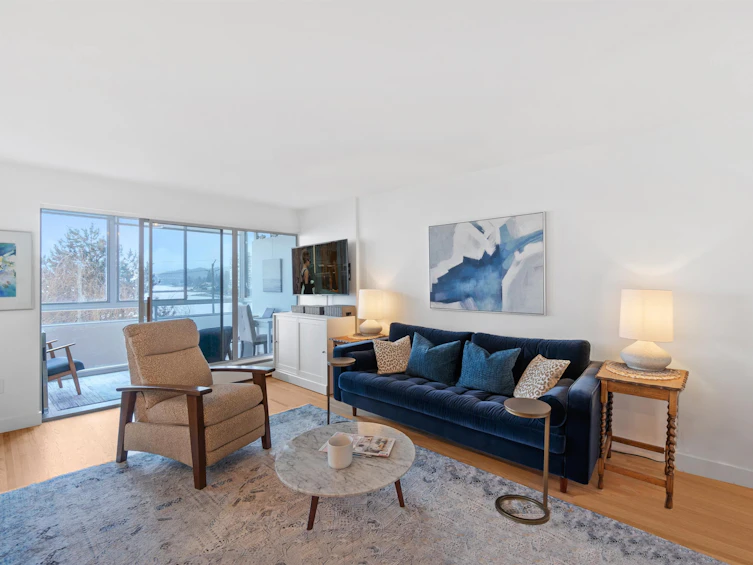 301-2246 Bellevue Avenue, West Vancouver, BC, V7V 1C6 - 6