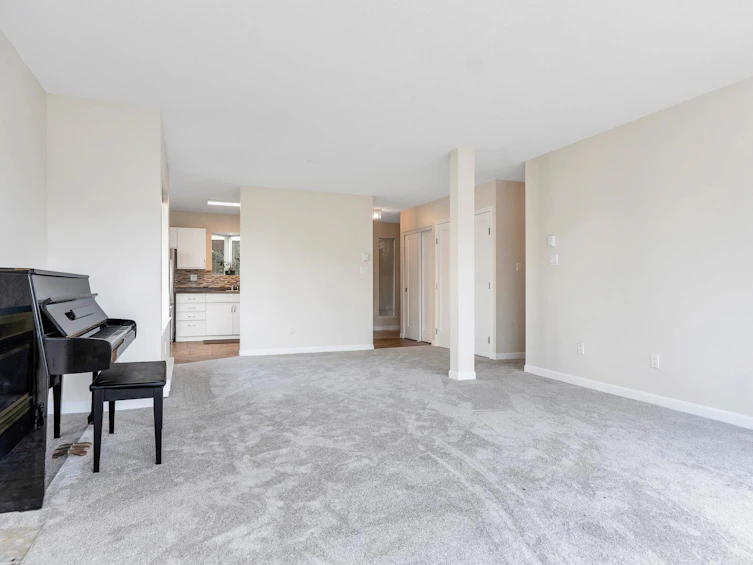 508-1215 Lansdowne Drive, Coquitlam, BC, V3E 2P6 - 8