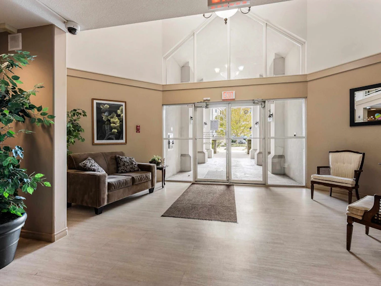 108-45520 Knight Road, Chilliwack, BC, V2R 3Z2 - 4