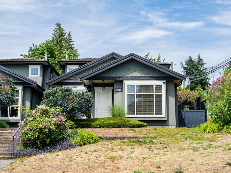 5187 --5189 Carson Street, Burnaby, BC, V5J 2Z1 - 4