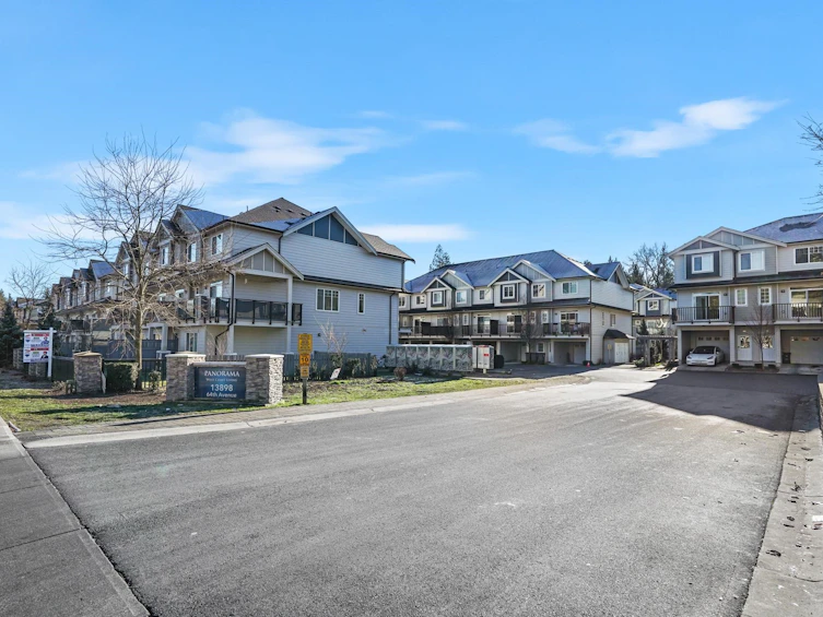 35-13898 64 Avenue, Surrey, BC, V3W 1L6 - 2