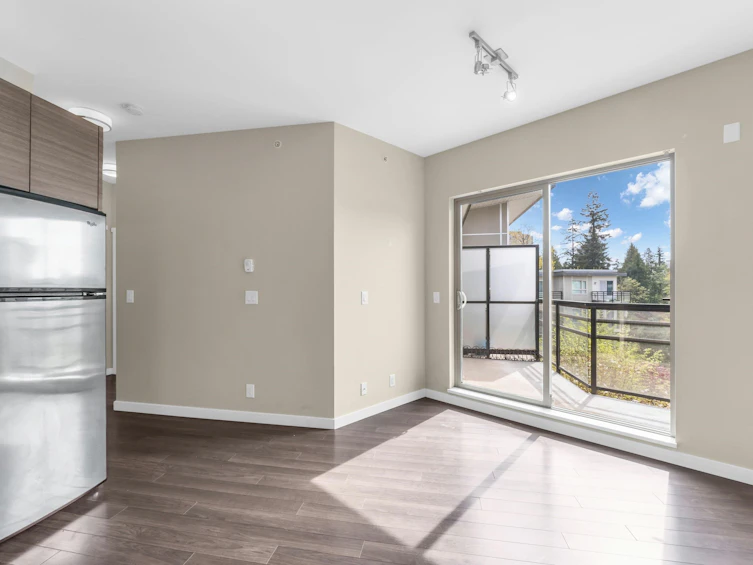 422-13228 Old Yale Road, Surrey, BC, V3T 0K3 - 7