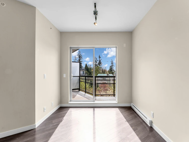 422-13228 Old Yale Road, Surrey, BC, V3T 0K3 - 10