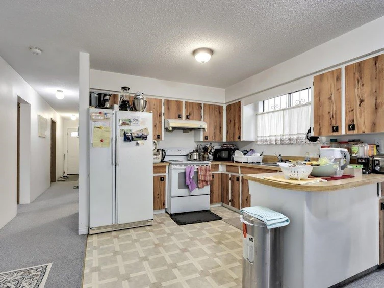 1287 E 26th Avenue, Vancouver, BC, V5V 2J9 - 23