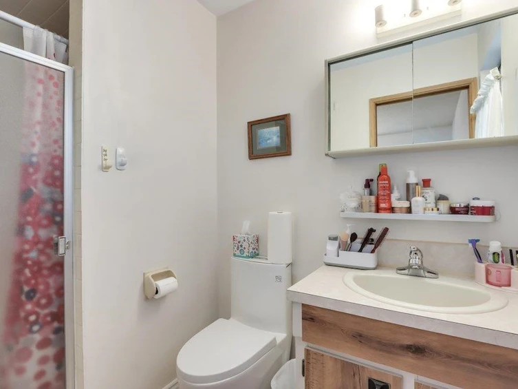 1287 E 26th Avenue, Vancouver, BC, V5V 2J9 - 18