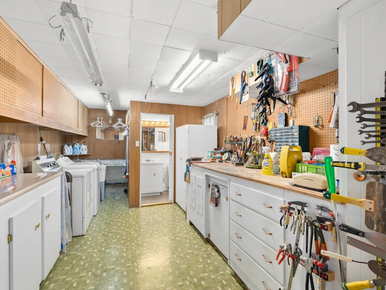 5489 Keith Street, Burnaby, BC, V5J 3C4 - 17