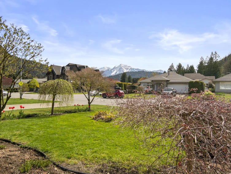 215 Balsam Avenue, Harrison Hot Springs, BC, V0M 1K0 - 39