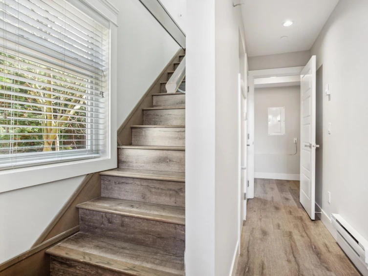 4513 Nanaimo Street, Vancouver, BC, V5N 5J2 - 13