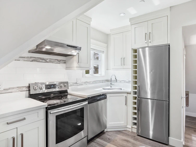 4513 Nanaimo Street, Vancouver, BC, V5N 5J2 - 7