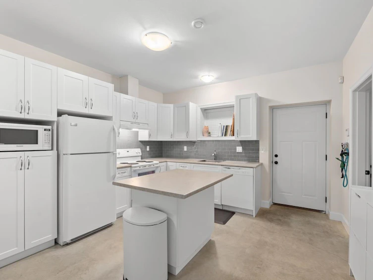 9075 King Street, Langley, BC, V1M 2R8 - 30