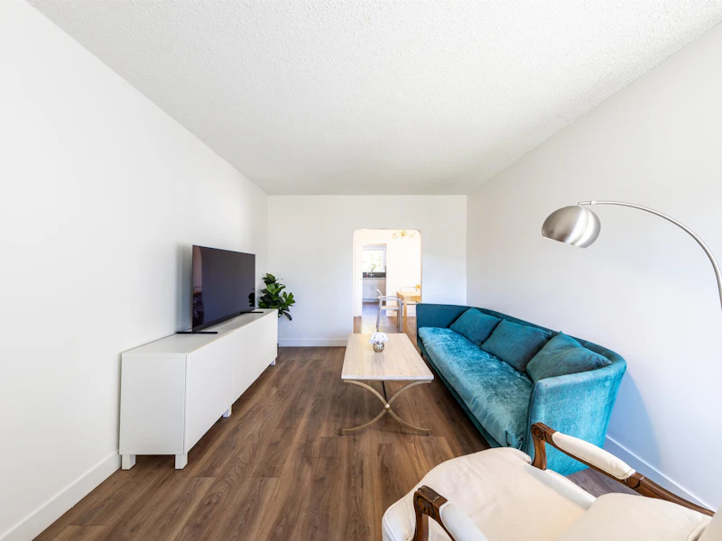 3405 W 24th Avenue, Vancouver BC V6S 1L3