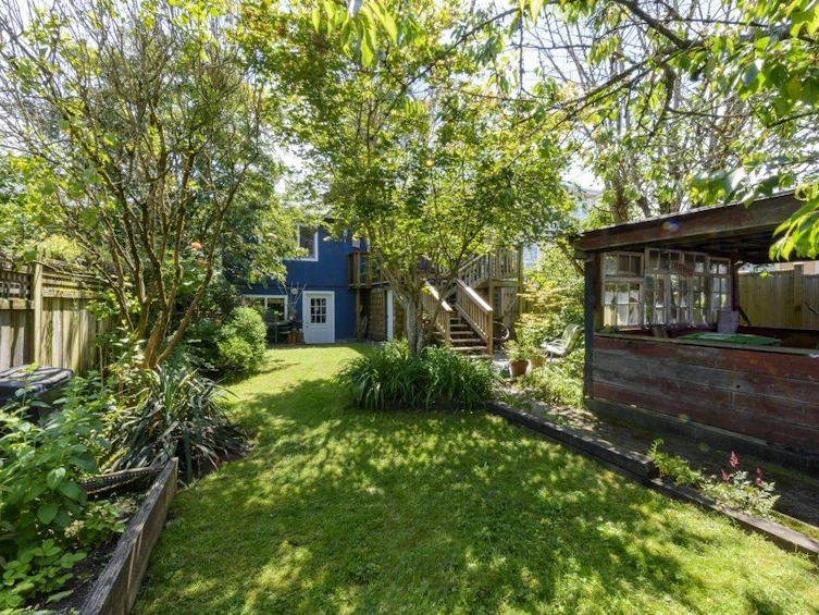 2745 E 5th Avenue, Vancouver, BC, V5M 1N3 - 36