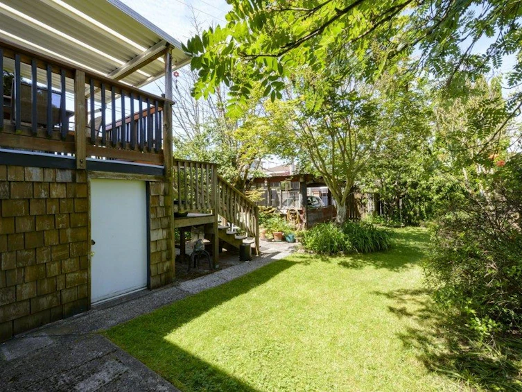 2745 E 5th Avenue, Vancouver, BC, V5M 1N3 - 33