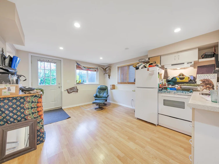 2745 E 5th Avenue, Vancouver, BC, V5M 1N3 - 28