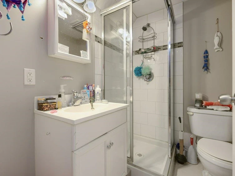2745 E 5th Avenue, Vancouver, BC, V5M 1N3 - 29