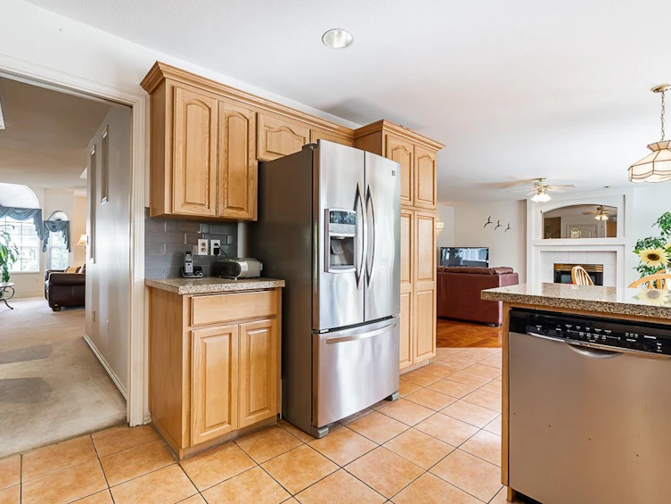 22102 122 Avenue, Maple Ridge, BC, V2X 3X6 - 12