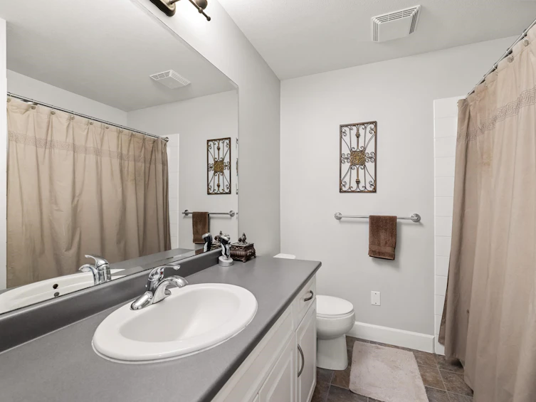 4363 Meighen Place, Abbotsford, BC, V3G 3C5 - 32