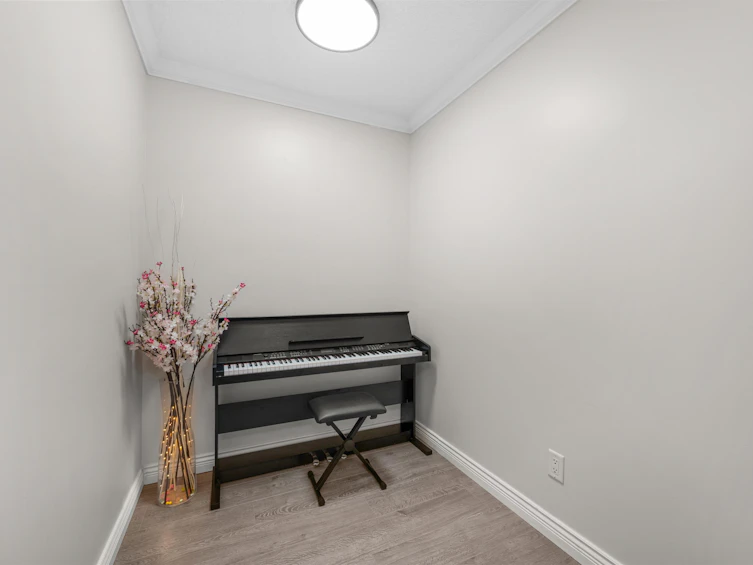 3062 Smith Avenue, Burnaby, BC, V5G 4M6 - 16