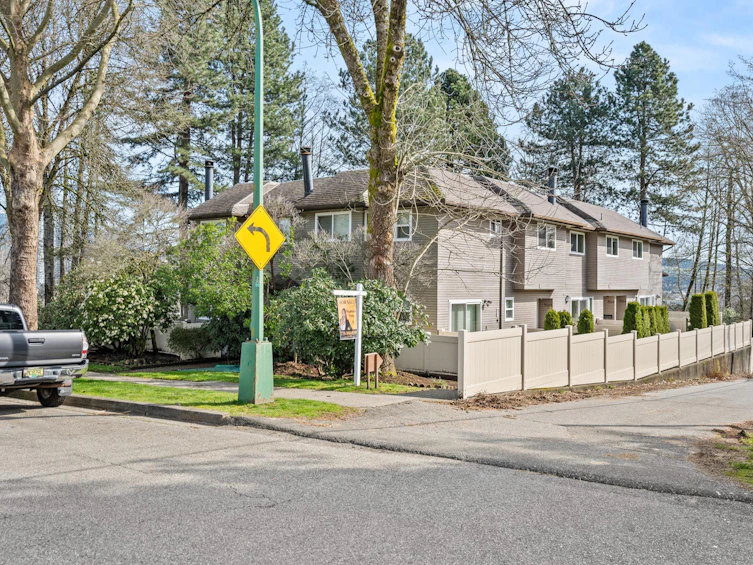3062 Smith Avenue, Burnaby, BC, V5G 4M6 - 28