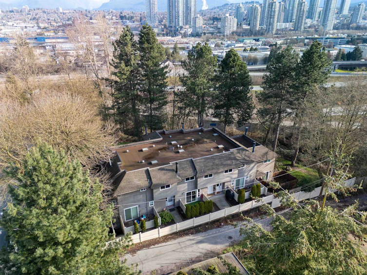 3062 Smith Avenue, Burnaby, BC, V5G 4M6 - 30