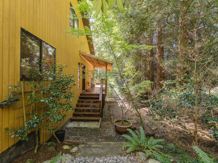 1254 Gower Point Road, Gibsons, BC, V0N 1V3 - 33