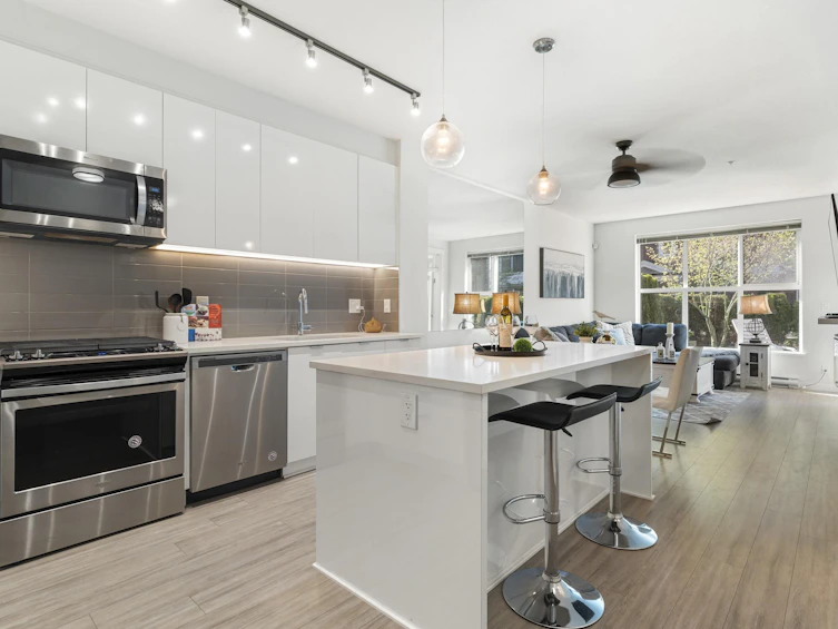 D114-8150 207 Street, Langley, BC, V2Y 4J5 - 5