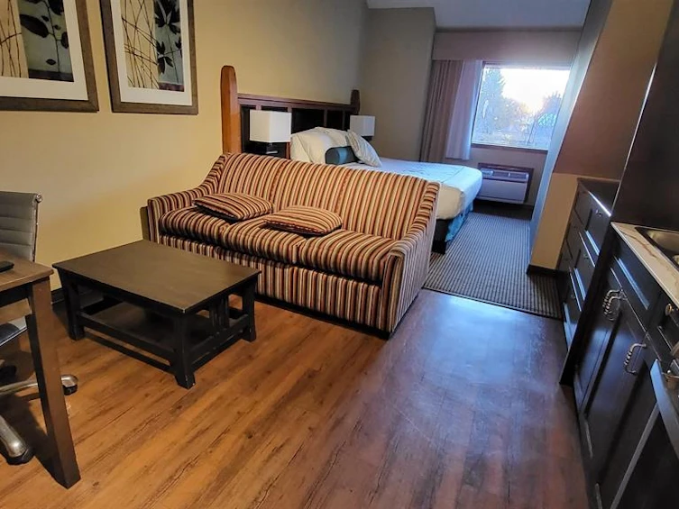 210-4220 Gateway Drive, Whistler, BC, V8E 0Z7 - 9