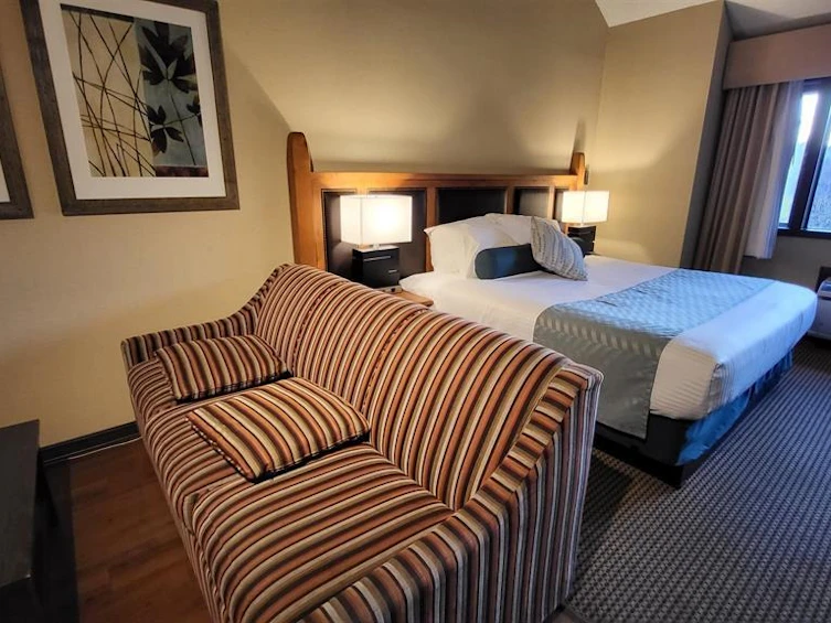210-4220 Gateway Drive, Whistler, BC, V8E 0Z7 - 15