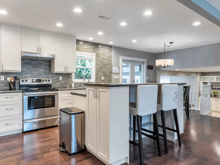 2407 Oranda Avenue, Coquitlam, BC, V3K 3A5 - 10