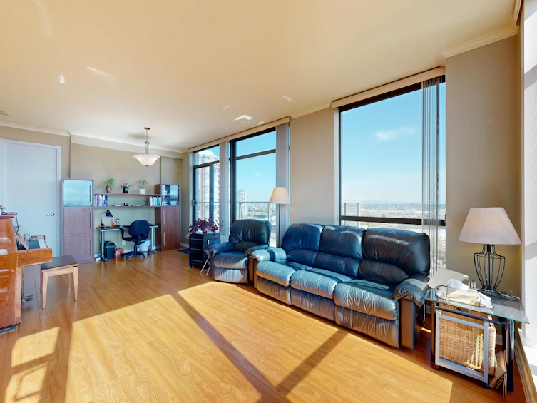 2101-7388 Sandborne Avenue, Burnaby, BC, V3N 5C4 - 3