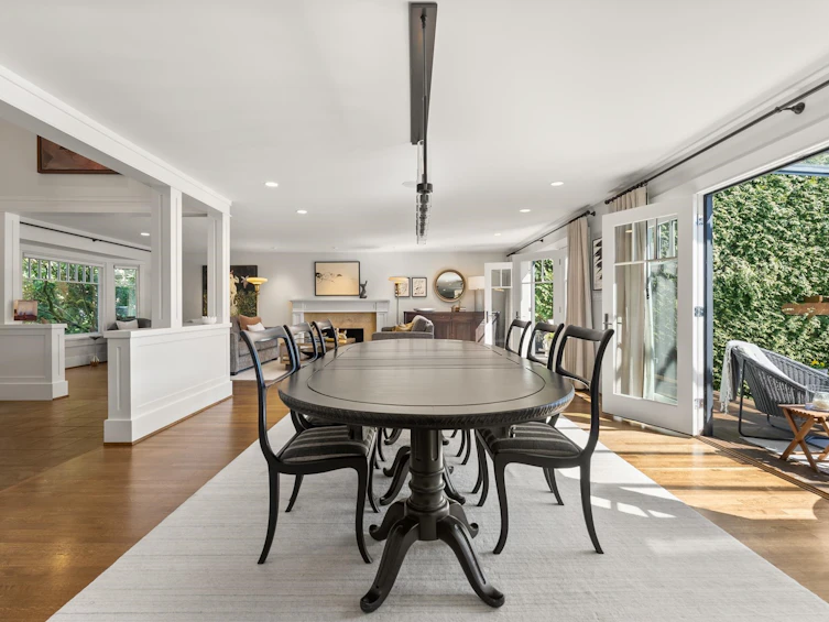 6116 Southlands Place, Vancouver, BC, V6N 1N1 - 4