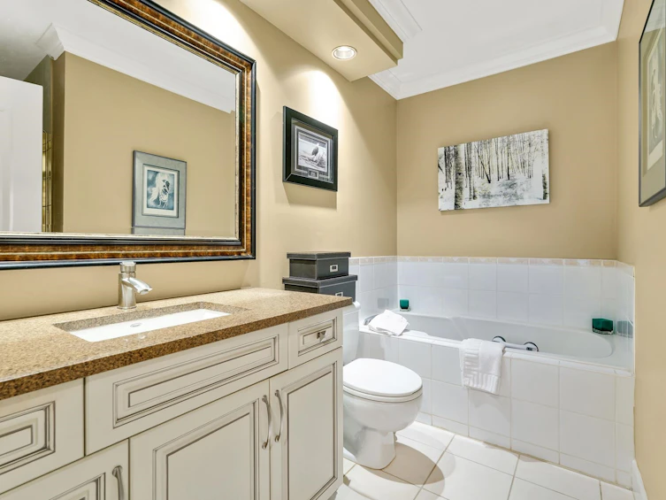 56-2500 152 Street, Surrey, BC, V4P 1M8 - 24