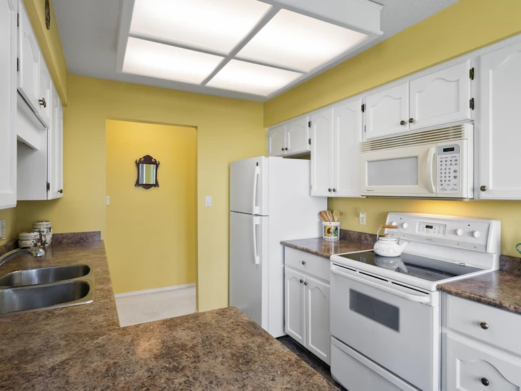 210-32145 Old Yale Road, Abbotsford, BC, V2T 2C8 - 11