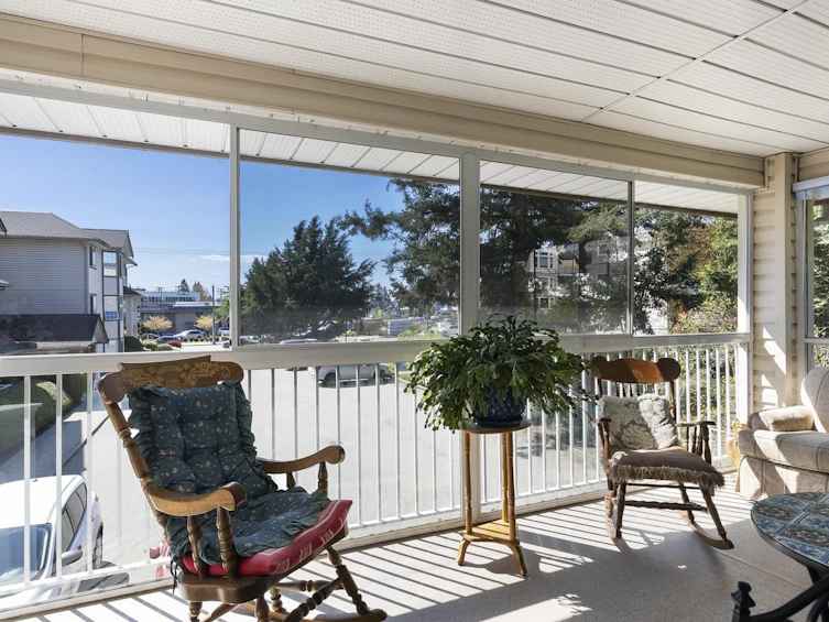 210-32145 Old Yale Road, Abbotsford, BC, V2T 2C8 - 2