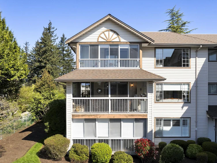 210-32145 Old Yale Road, Abbotsford, BC, V2T 2C8 - 32