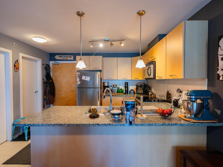 807-1199 Seymour Street, Vancouver, BC, V6B 1K3 - 9