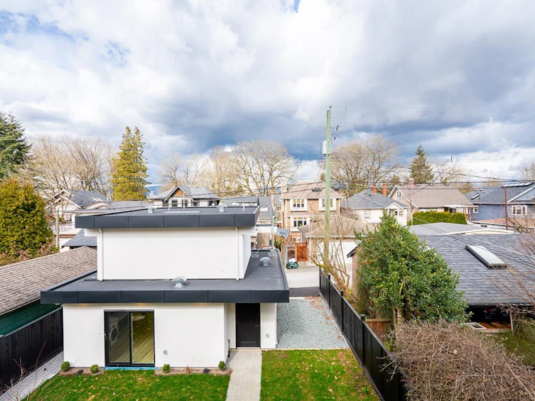 439 W 22nd Avenue, Vancouver, BC, V5Y 2G6 - 22