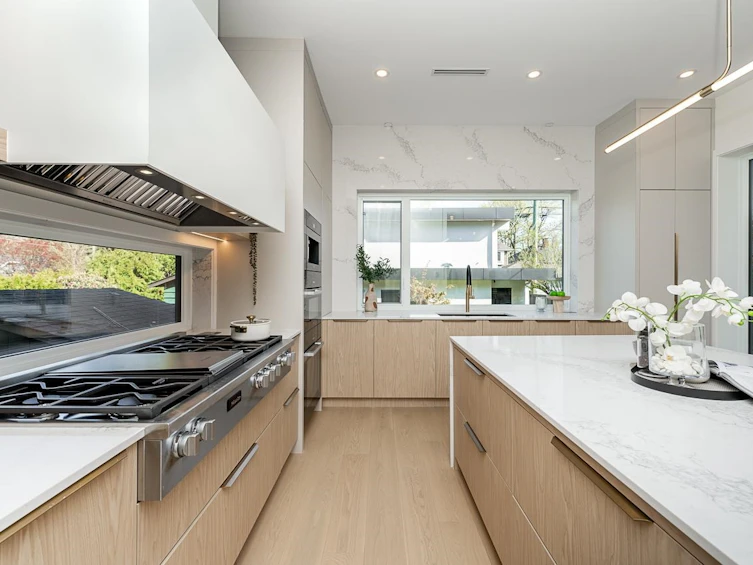 439 W 22nd Avenue, Vancouver, BC, V5Y 2G6 - 11